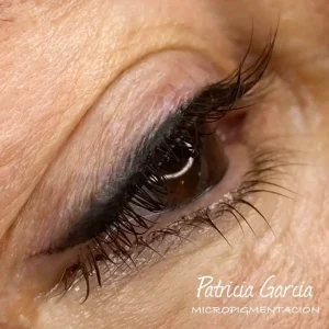 Delineado permanente con micropigmentación en Lucía Argandoña Albacete