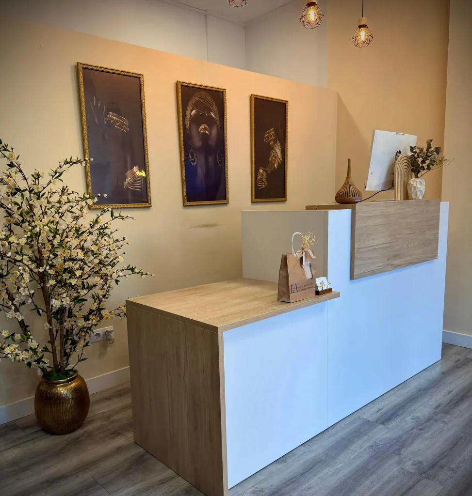 Entrada del centro de estética Lucía Argandoña en Albacete